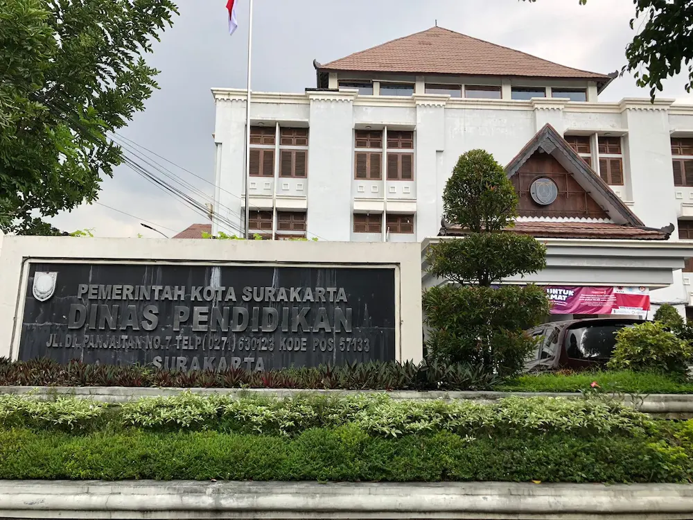 Dinas Pendidikan dan Kebudayaan Surakarta